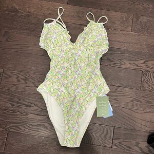 H&M ~ one-piece swimsuit